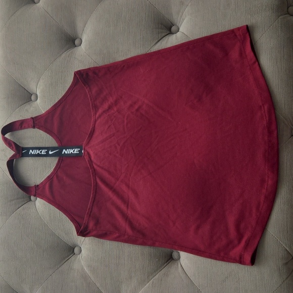 Nike Tank - Picture 3 of 5